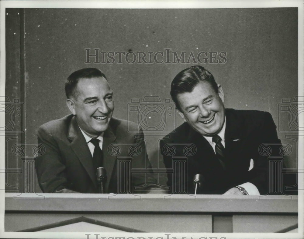 1962 Press Photo Gary Moore and Arthur Godfrey, television personalities- Historic Images
