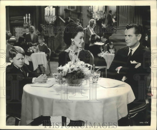 1963 Press Photo Glenn Ford & others in "The Courtship of Eddie's Father"- Historic Images