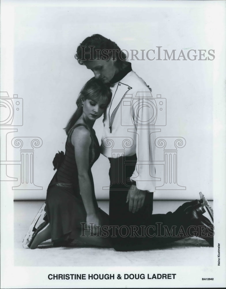 1995 Press Photo Christine Hough and Doug Ladret in Stars on Ice - mjp25934- Historic Images