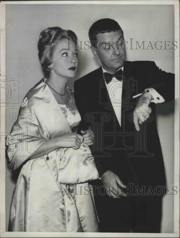 1962 Press Photo Actor Peter Lind Hayes with Wife, Mary Healy- Historic Images