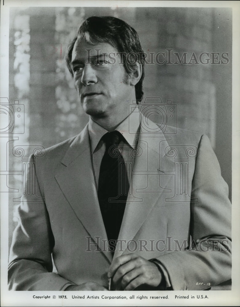 1975 Press Photo Christopher Plummer returns to Hollywood- Historic Images