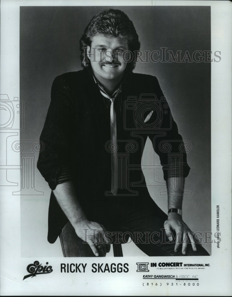 1985 Press Photo Singer Ricky Skaggs - mjp29333- Historic Images