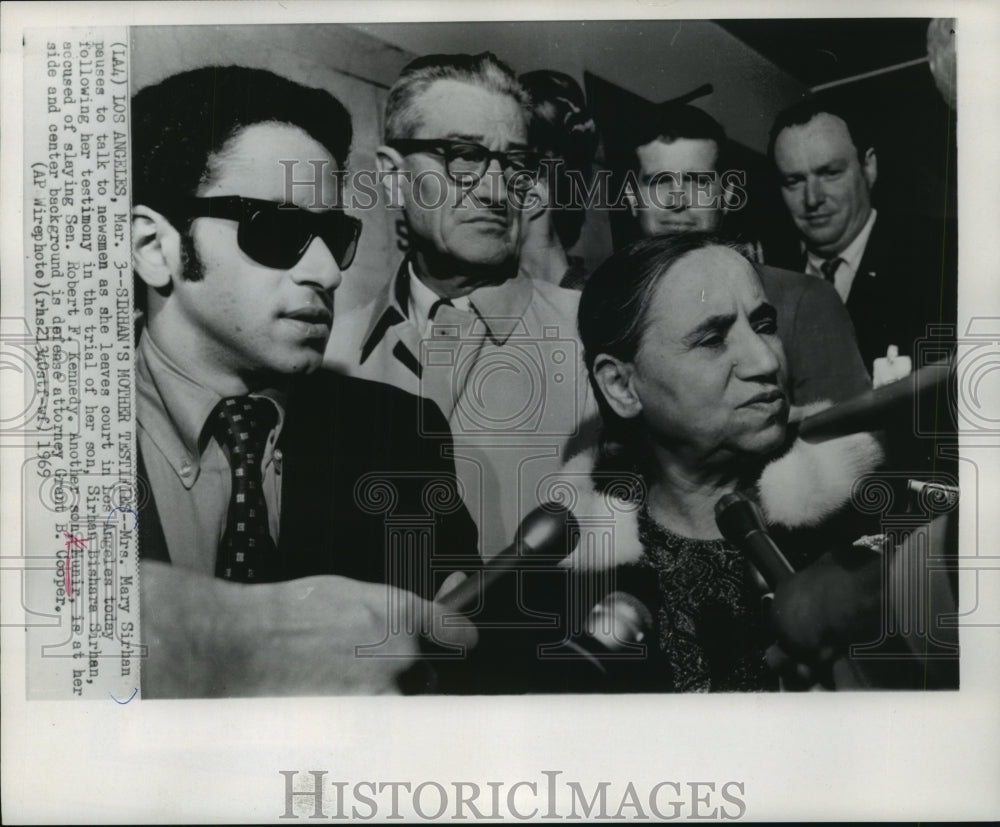 1969 Press Photo Mrs. Mary Sirhan, mother of Sirhan Sirhan, in Los Angeles court- Historic Images