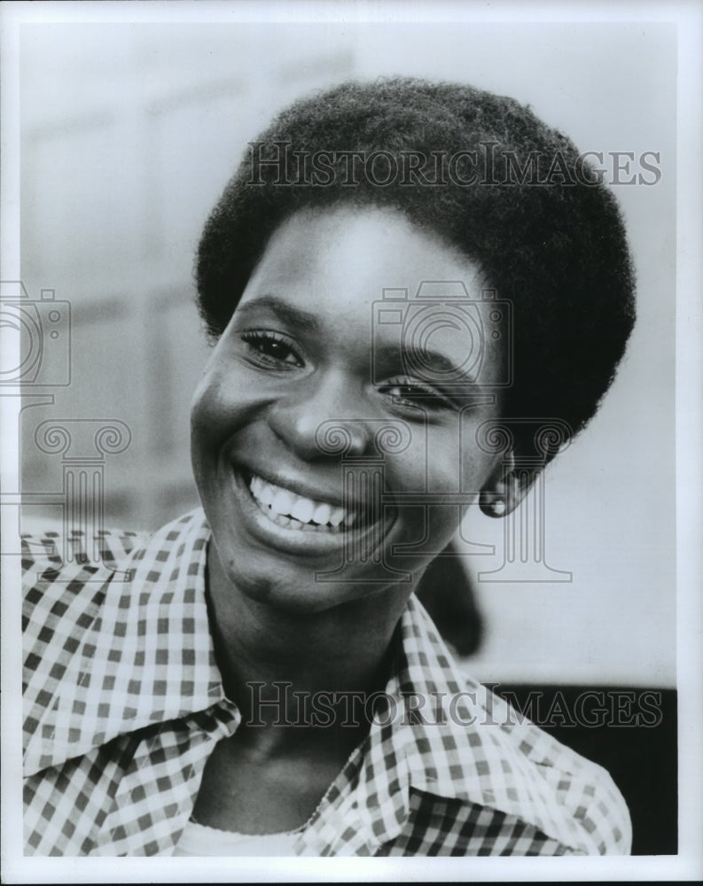 1975 Press Photo Dwan Smith portrays Jolene Jackson in TV series "Joe Forrester"- Historic Images