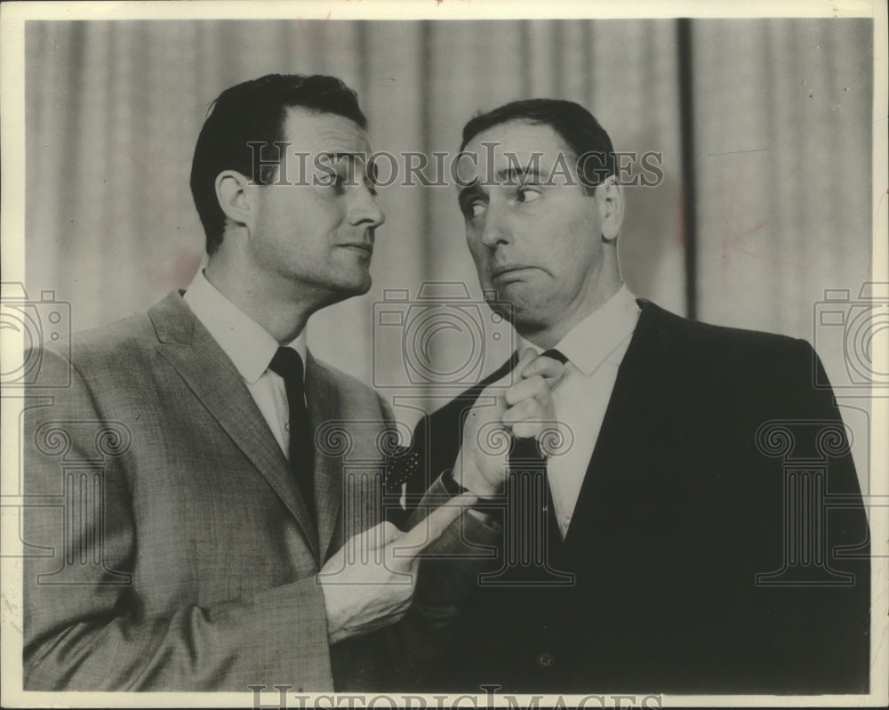 1961 Press Photo Dick Martin and Dan Rowan, United States comedians- Historic Images