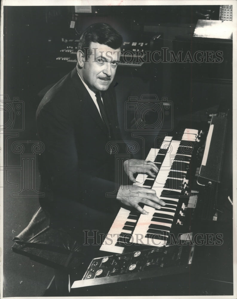 1968 Press Photo Bob Kames, Musician- Historic Images