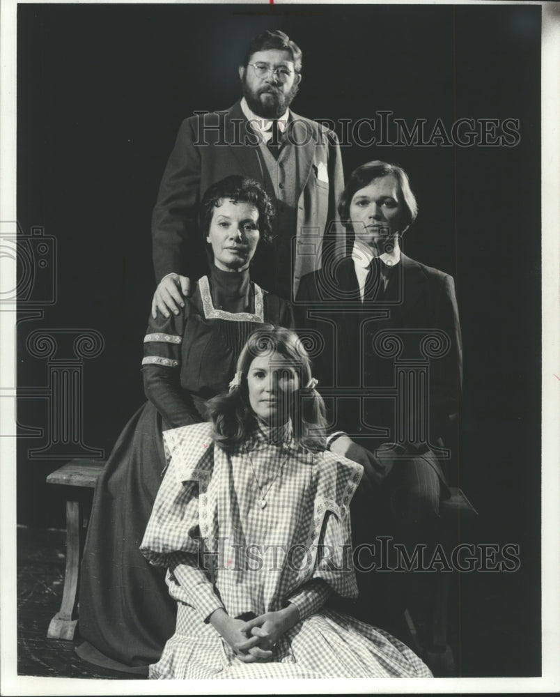 1974 Press Photo Cast of &quot;Our Town&quot; at the Milwaukee Repertory Theater- Historic Images