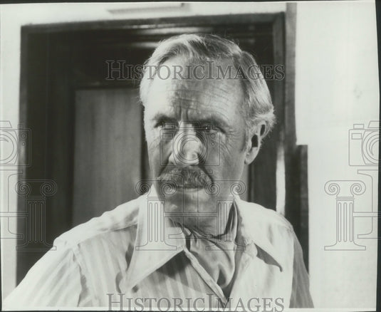 1979 Press Photo Jason Robards actor as M. Beck. - mjp31876- Historic Images