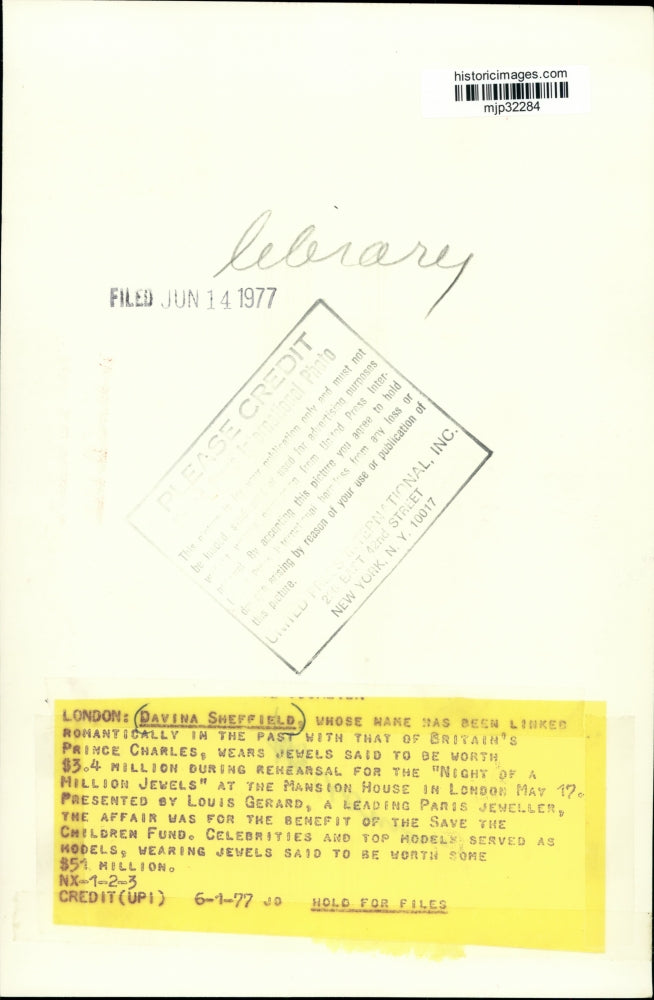 1977 Press Photo Davina Sheffield at rehearsal for "Night Of A Million Jewels"