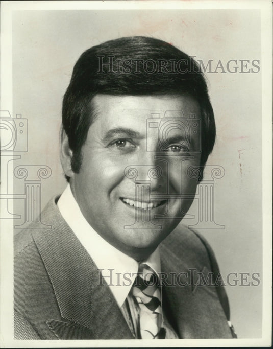 1975 Press Photo Monty Hall host of "Let's Make A Deal" - mjp32889- Historic Images