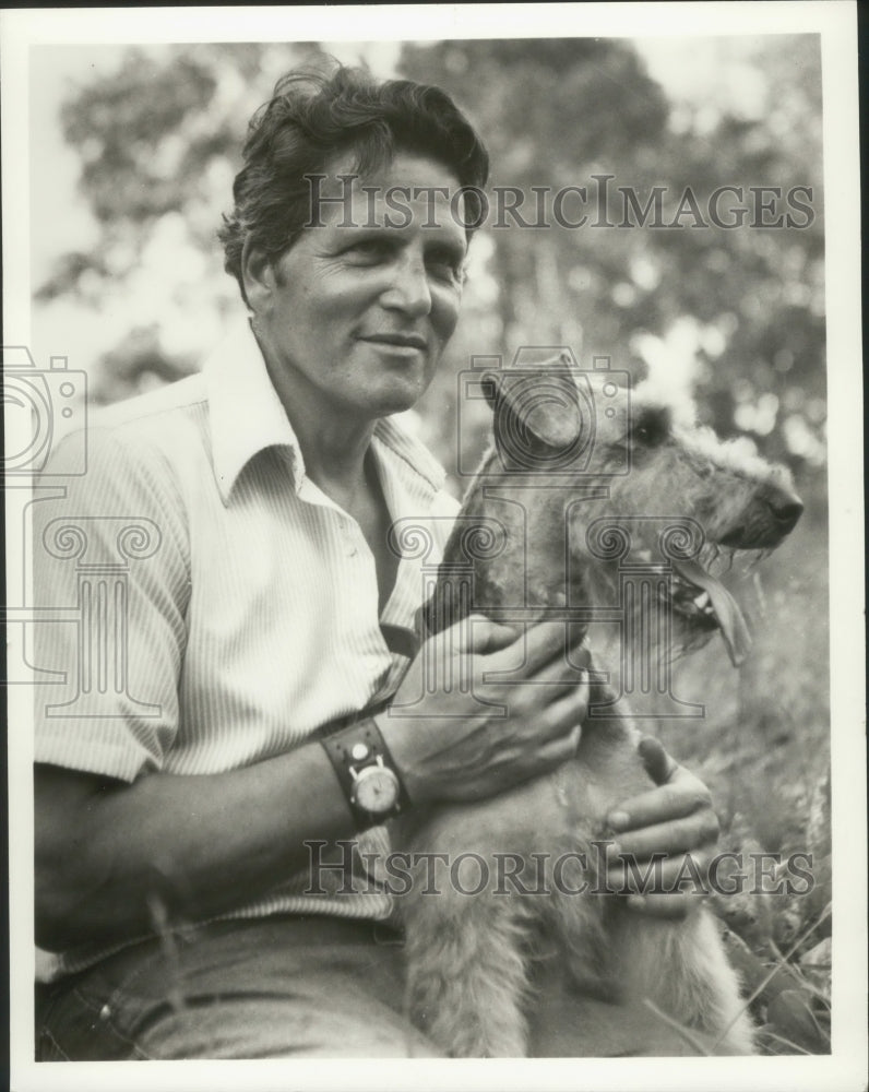 1978 Press Photo Sam Savitt, artist and author - mjp32998