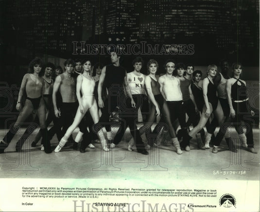 1983 Press Photo John Travolta with large cast of "Staying' Alive" - mjp33337- Historic Images