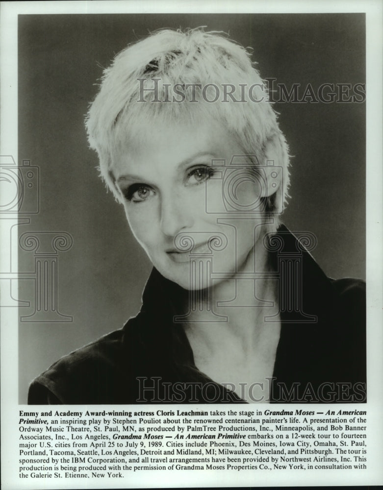 1989 Press Photo Actress Cloris Leachman takes the stage in &quot;Grandma Moses.&quot;- Historic Images