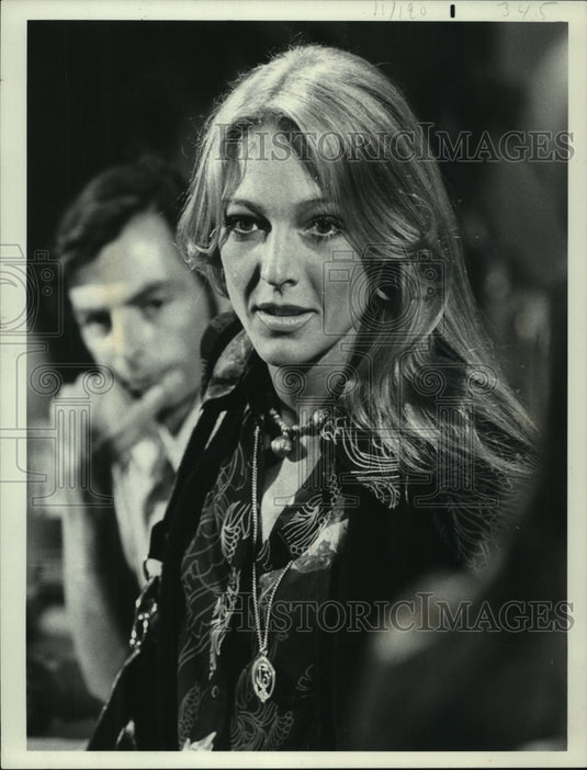 1975 Press Photo Actress Joanna Pettet in "Police Woman" - mjp36109- Historic Images