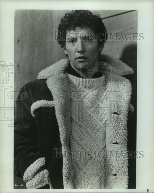 1976 Press Photo Scott Hylands stars in "Bittersweet Love" - mjp36229- Historic Images