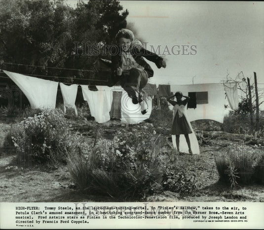1968 Press Photo Tommy Steele In 'Finian's Rainbow' - mjp37409- Historic Images