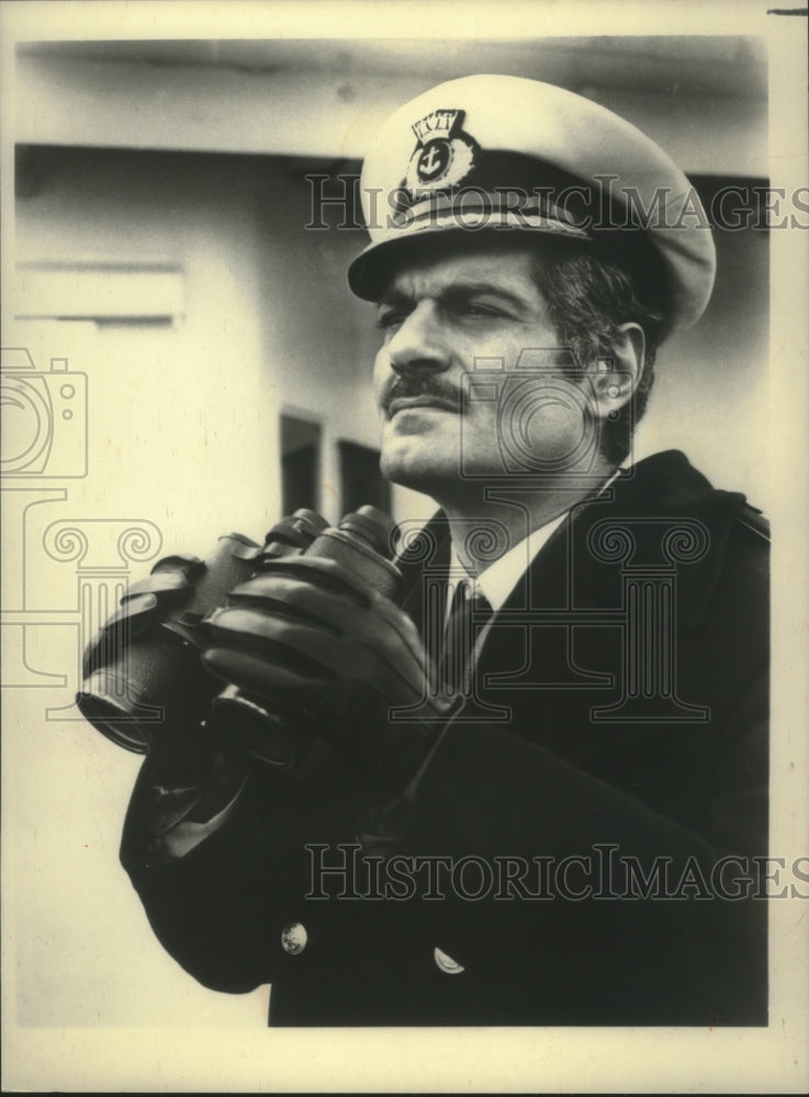 1976 Press Photo Omar Sharif stars in "Juggernaut" on CBS - mjp37617- Historic Images