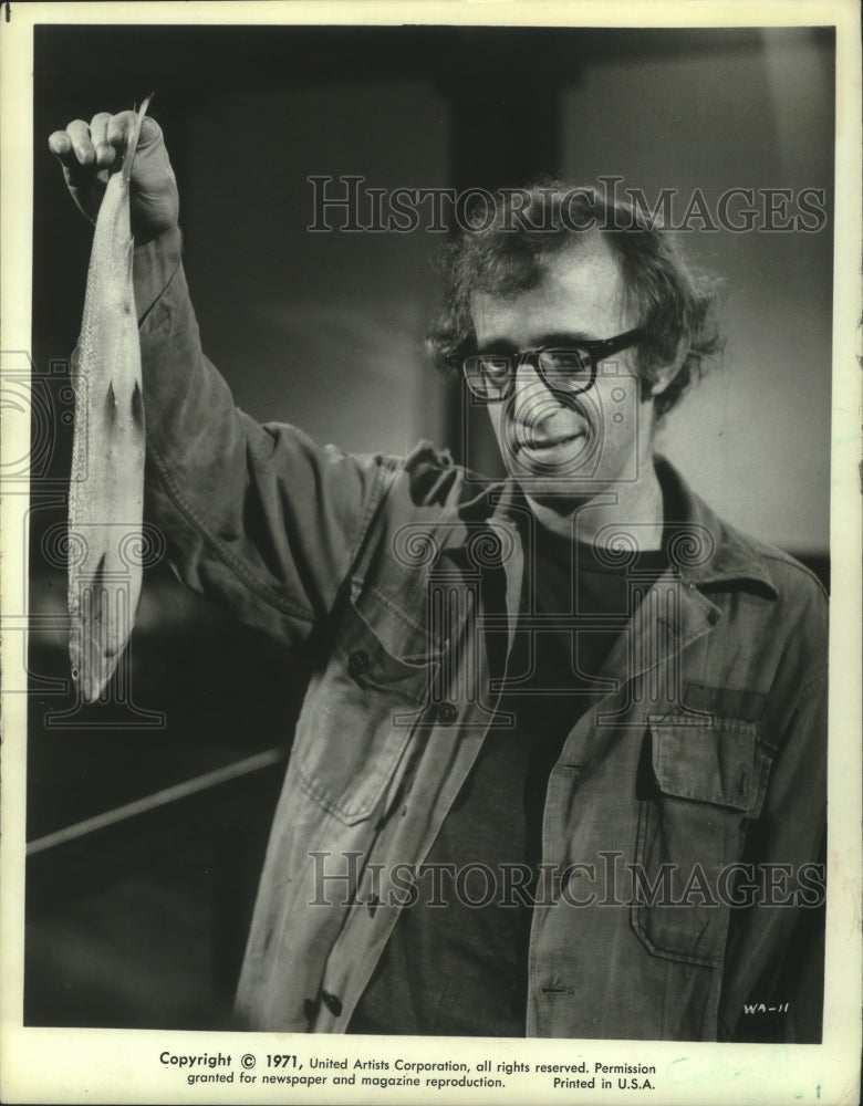 1971 Press Photo Woody Allen in a scene from Bananas. - mjp38233- Historic Images