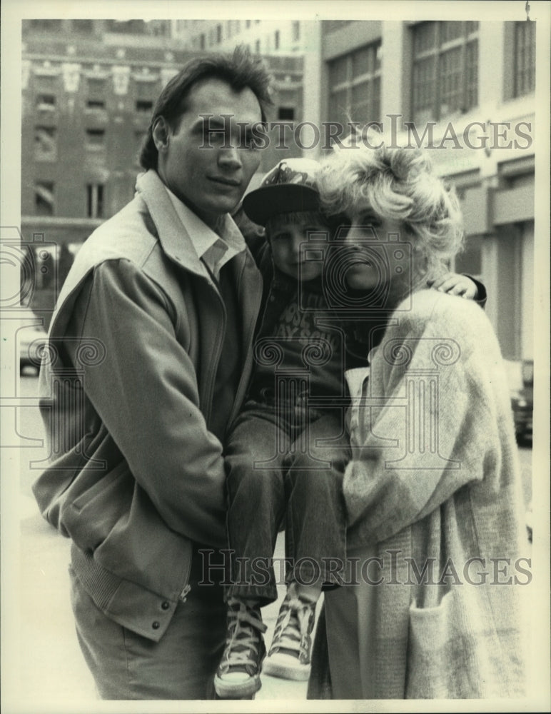 1987 Press Photo Judith Light and Jimmy Smits in &quot;Dangerous Affection&quot; on NBC- Historic Images