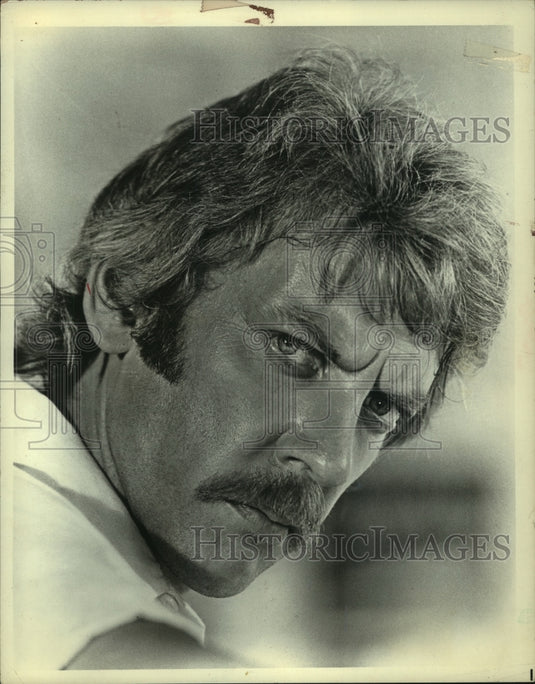1973 Press Photo Donald Sutherland stars in "Lady Ice" - mjp39410- Historic Images