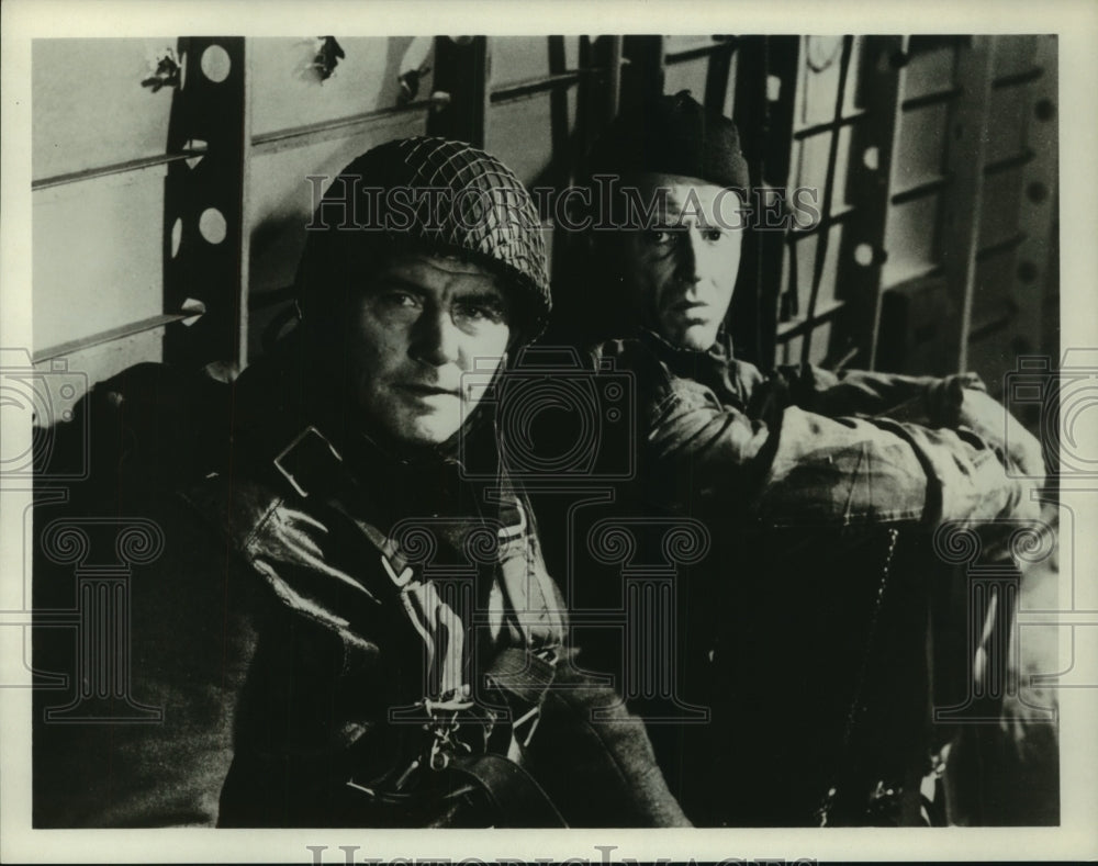 1980 Press Photo Robert Shaw (L) and Edward Fox in &quot;Force 10 From Navarone.&quot;- Historic Images