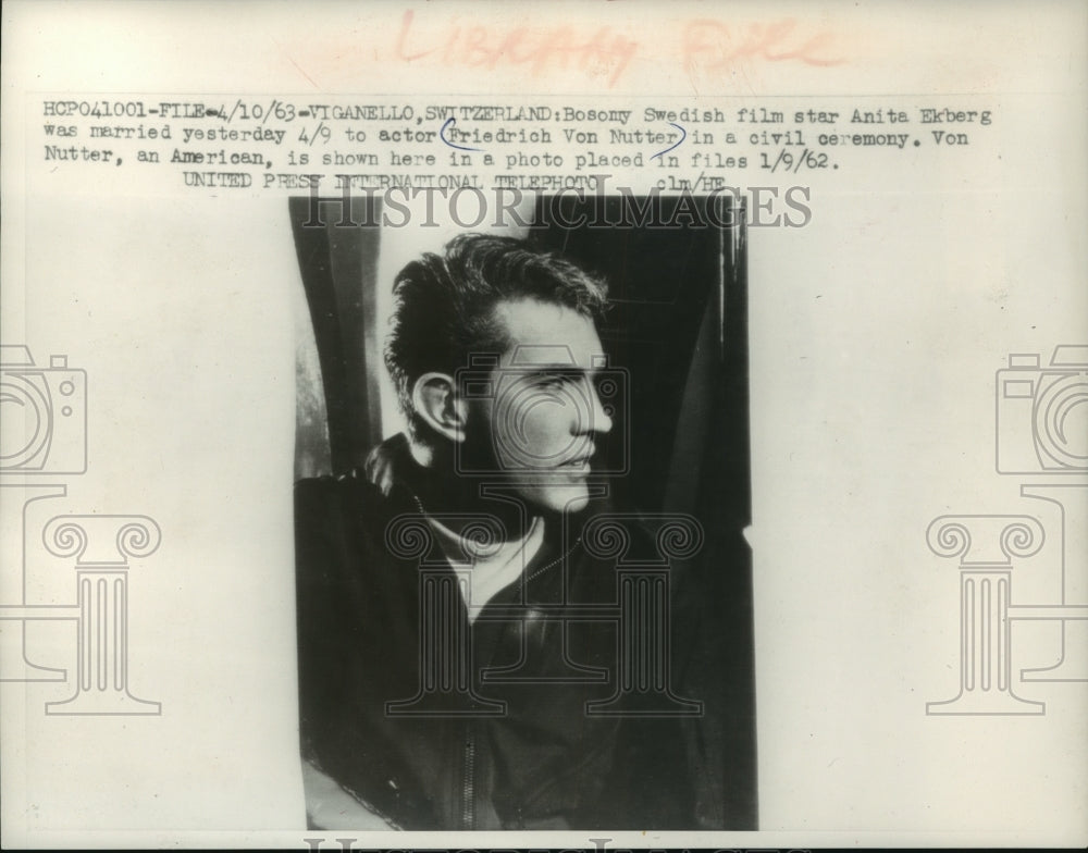1962 Press Photo Actor Friedrich Von Nutter marries actress Anita Ekberg.- Historic Images