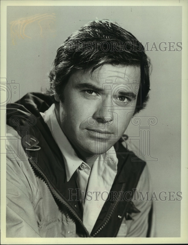 1982 Press Photo Robert Urich in &quot;Gavilan&quot; - mjp41729- Historic Images