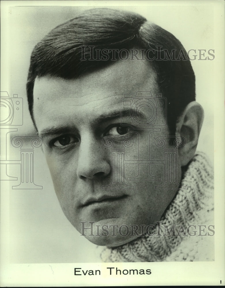 1969 Press Photo Tenor Evan Thomas to appear at Trinity University - mjp42304- Historic Images