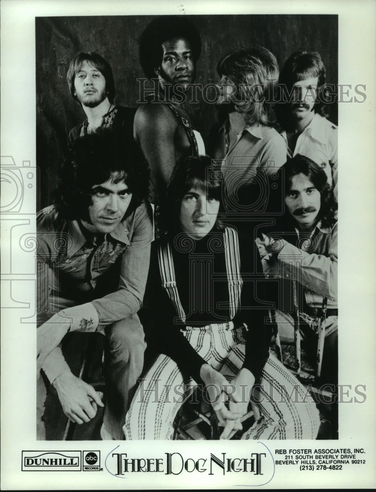 1971 Press Photo Members of the Rock Band &quot;Three Dog Night&quot; - mjp42643- Historic Images