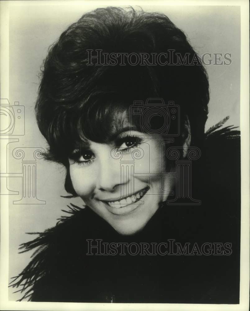 1974 Press Photo Michele Lee stars in Broadway musical See Saw - mjp43222- Historic Images