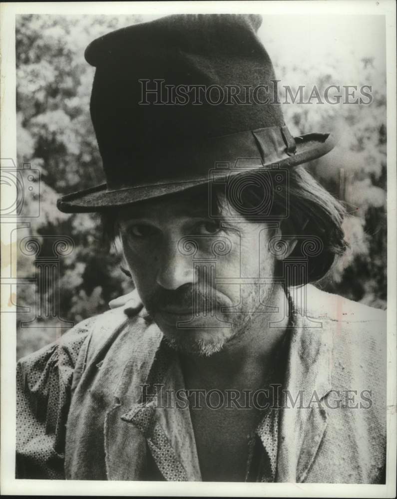 1973 Press Photo Warren Oates, actor - mjp43421- Historic Images