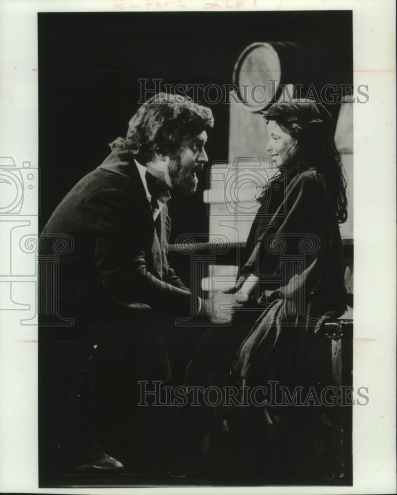 1989 Press Photo Craig Schulman and Jennifer star in &quot;Les Miserables, Chicago- Historic Images