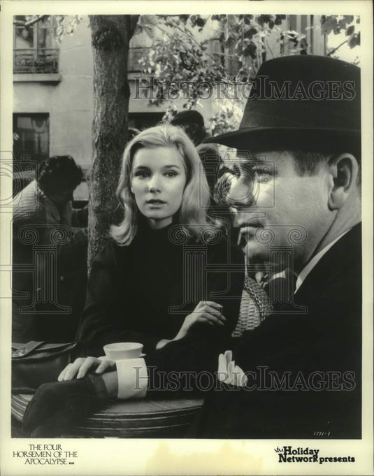 1983 Press Photo Yvette Mimieux and Glenn Ford act in a movie together- Historic Images