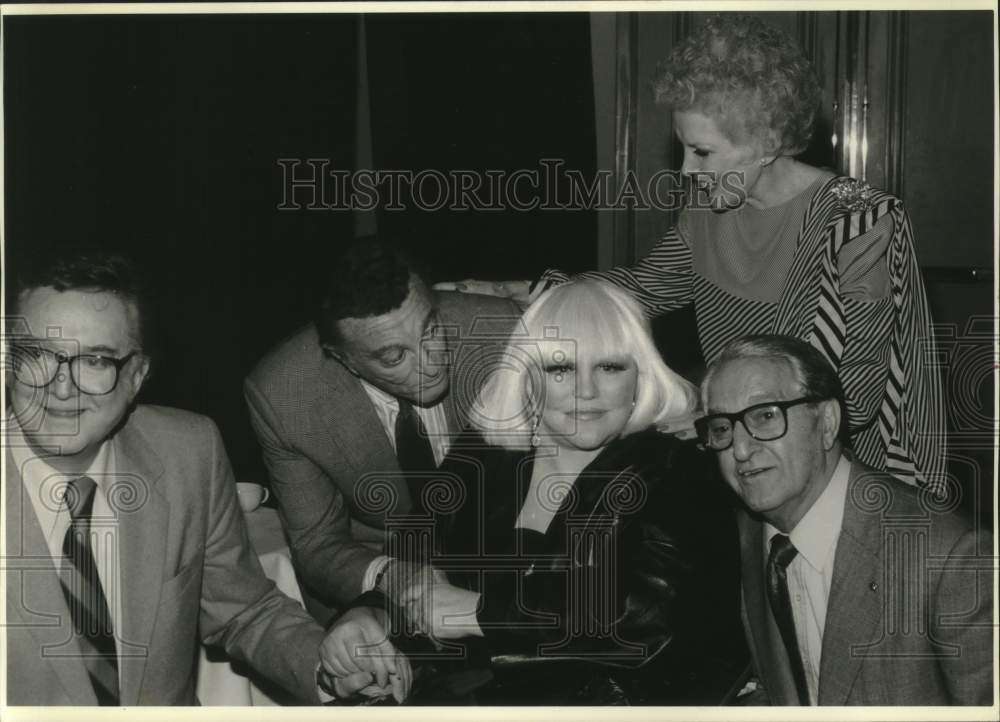 1990 Press Photo Peggy Lee, and friends at musical tribute in Beverly Hills- Historic Images