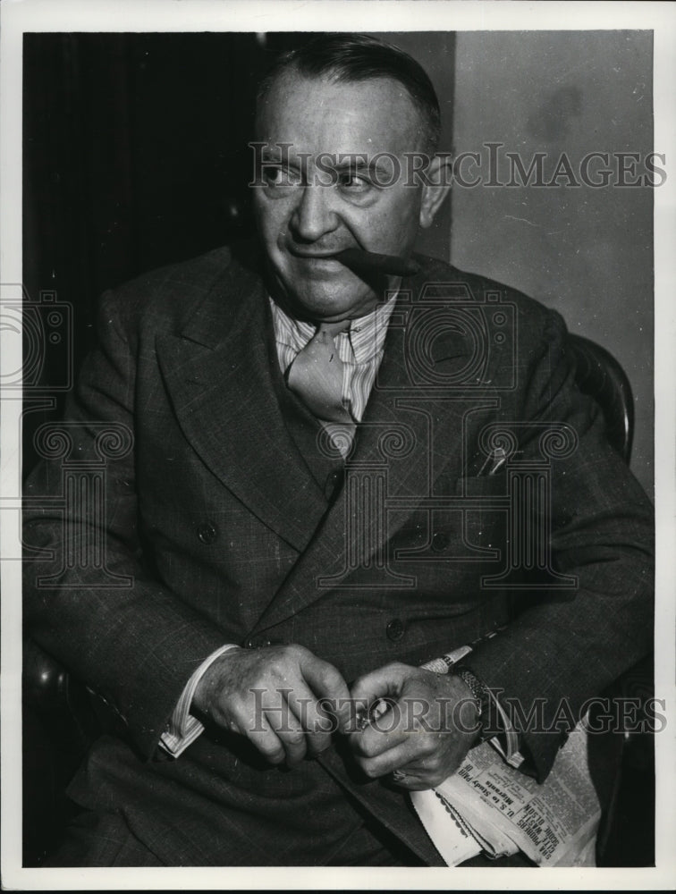 1940 Press Photo Barney Oldfield fights rift divorce suit against wife Mrs Hulda- Historic Images