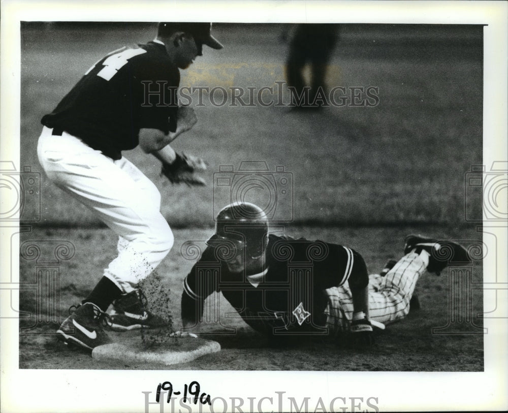 1994 Press Photo Waukesha North High School - Don Allen, Baseball Player, Slides- Historic Images