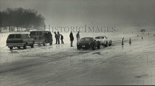 1988 Press Photo Race Cars on Muskego Lake, Wisconsin - mjt01036- Historic Images