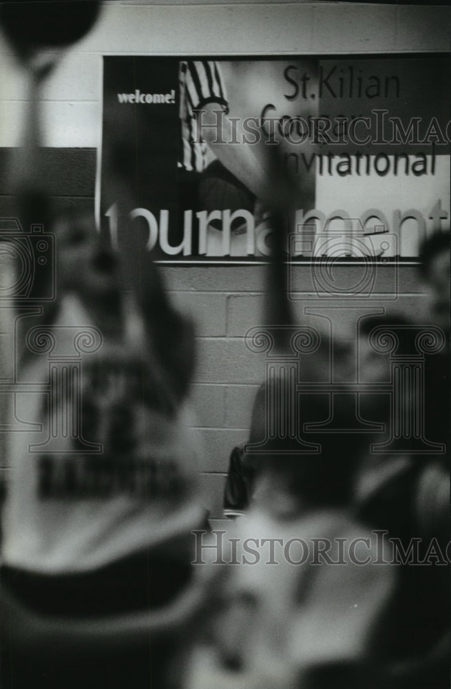 1995 Press Photo St Kilian&#39;s Catholic School welcomes teams for finals Saturday- Historic Images