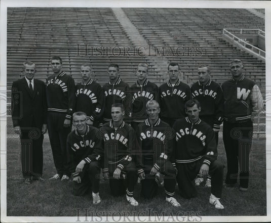1961 Press Photo University of Wisconsin - Cross-Country Team and Coaches- Historic Images