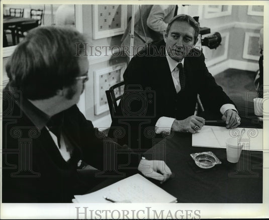 1984 Press Photo Green Bay Packers football's Hank Bullough and companion- Historic Images
