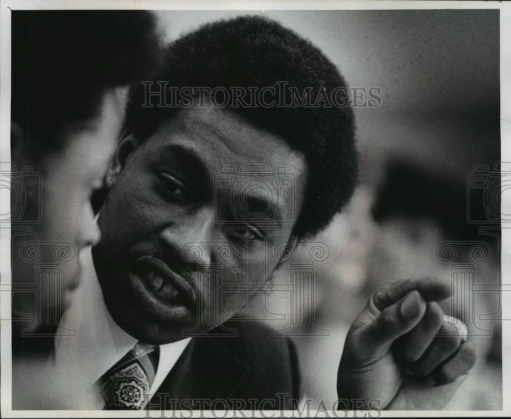 1983 Press Photo Max Walker, former Rufus King High School basketball coach- Historic Images