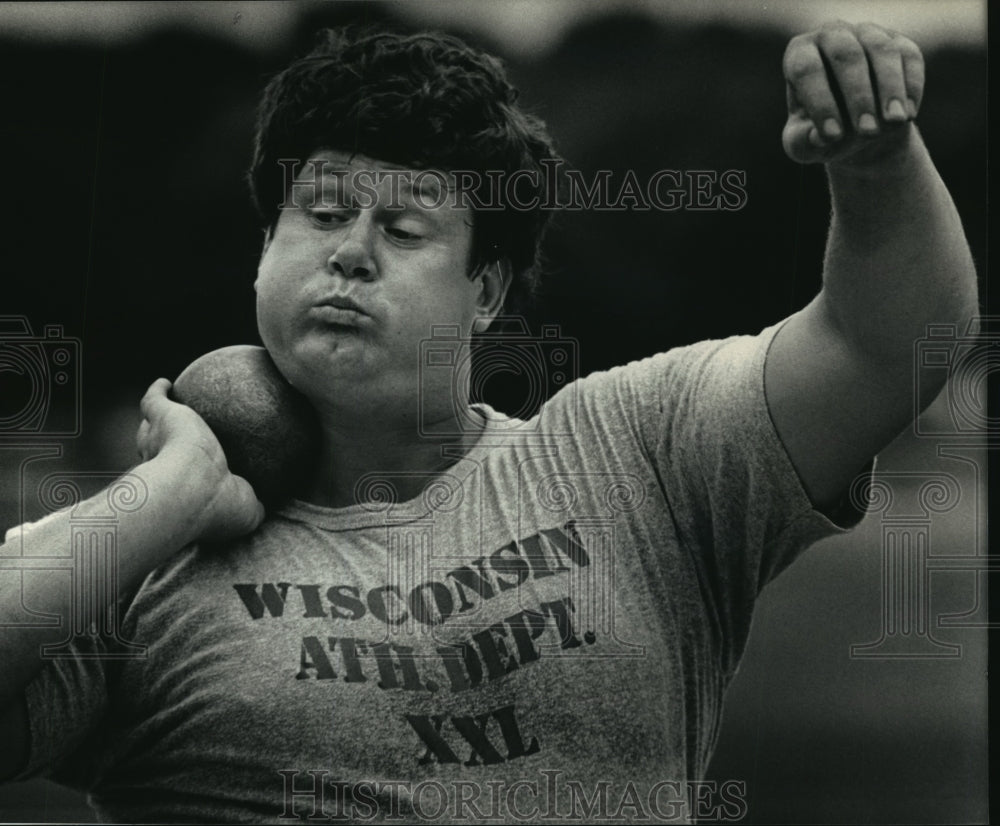 1987 Press Photo Jeff Brawn in Shot Put, Wisconsin - mjt01798- Historic Images
