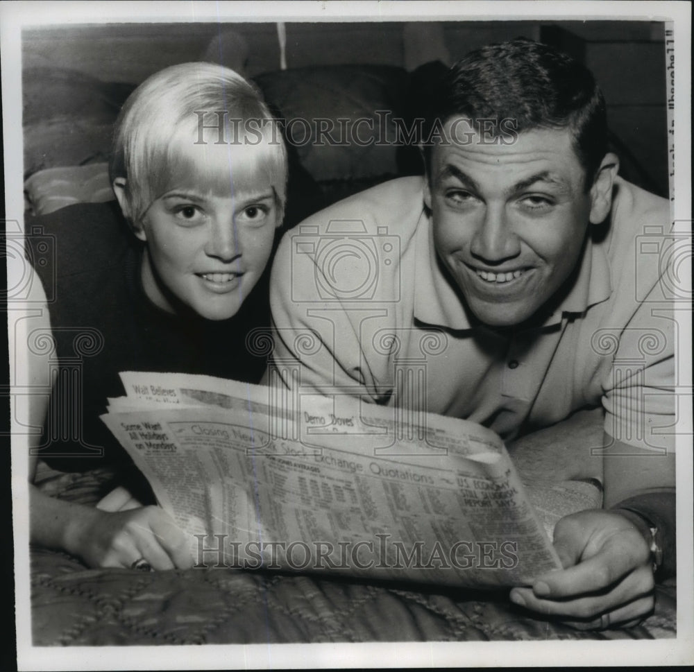 1967 Press Photo Washington Senators Baseball - Mike Epstein and Wife Barbara- Historic Images