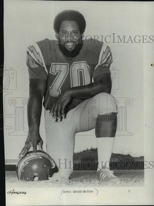 1975 Press Photo Russ Washington-Forrest Gregg NFL Offensive Lineman of the Year- Historic Images