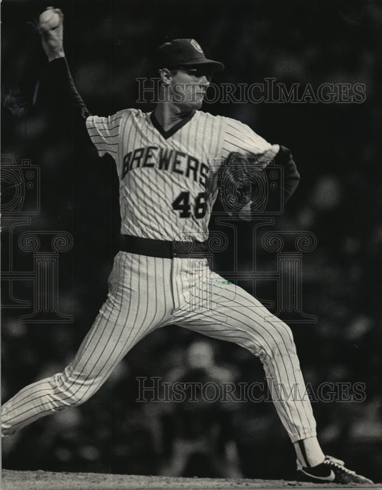1986 Press Photo Milwaukee Brewers baseball's Bill Wegman delivers a pitch- Historic Images