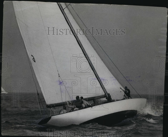 1955 Press Photo Karl Ebert's boat, Hope, during South Shore Yacht club race- Historic Images