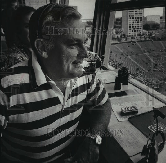 1978 Press Photo Ex-Wisconsin football coach John Jardine at Camp Randall- Historic Images