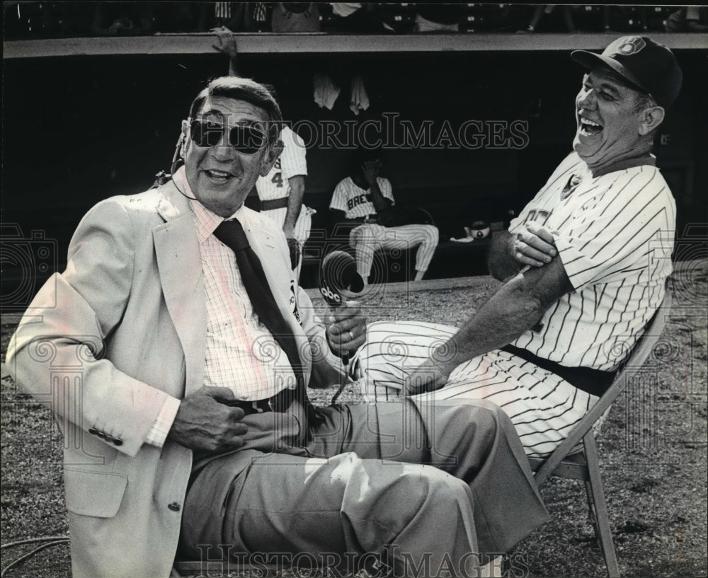 1978 Press Photo George Hamburger and Howard Cosell enjoy a laugh before game- Historic Images