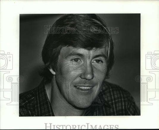 1982 Press Photo U.W. Madison tennis coach, Pat Klingelhoets - mjt03398- Historic Images