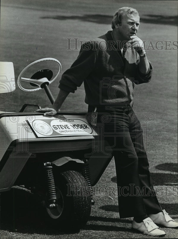 Steve Yoder 1982 Press Photo Wisconsin Basketball Steve Yoder At Lombardi Golf ...